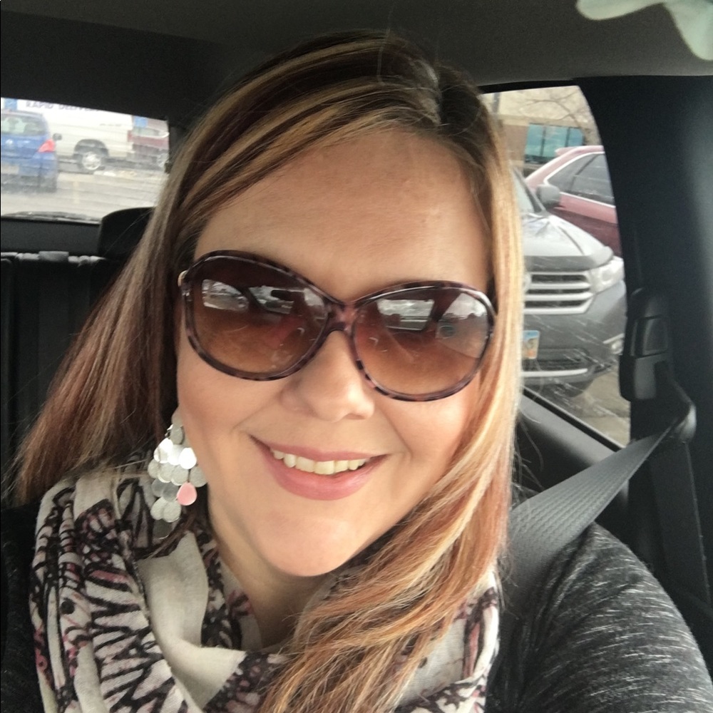 Meet your Posher, Kirstie